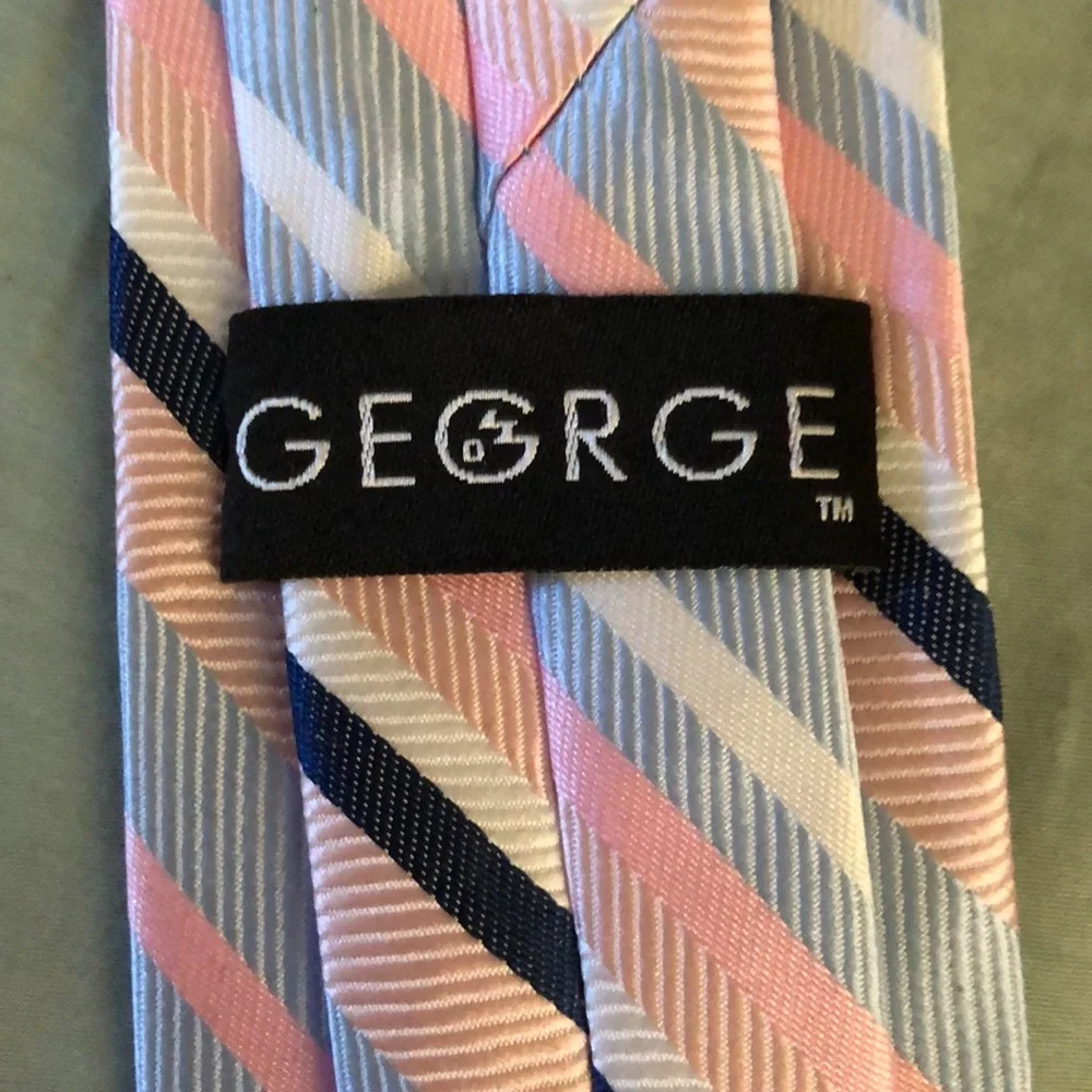 COPY - George clip tie (Boys) NWOT Blue/pink/lt.blueWhite